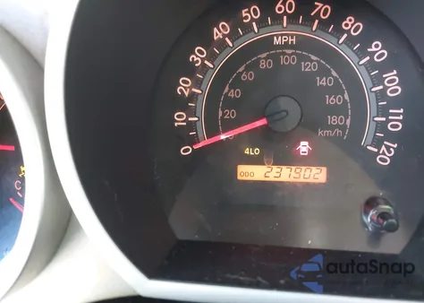 2007 Toyota Tundra Sr5 5.7L V8 z USA, uszkodzony, nr VIN 5TBBV541X7S463595